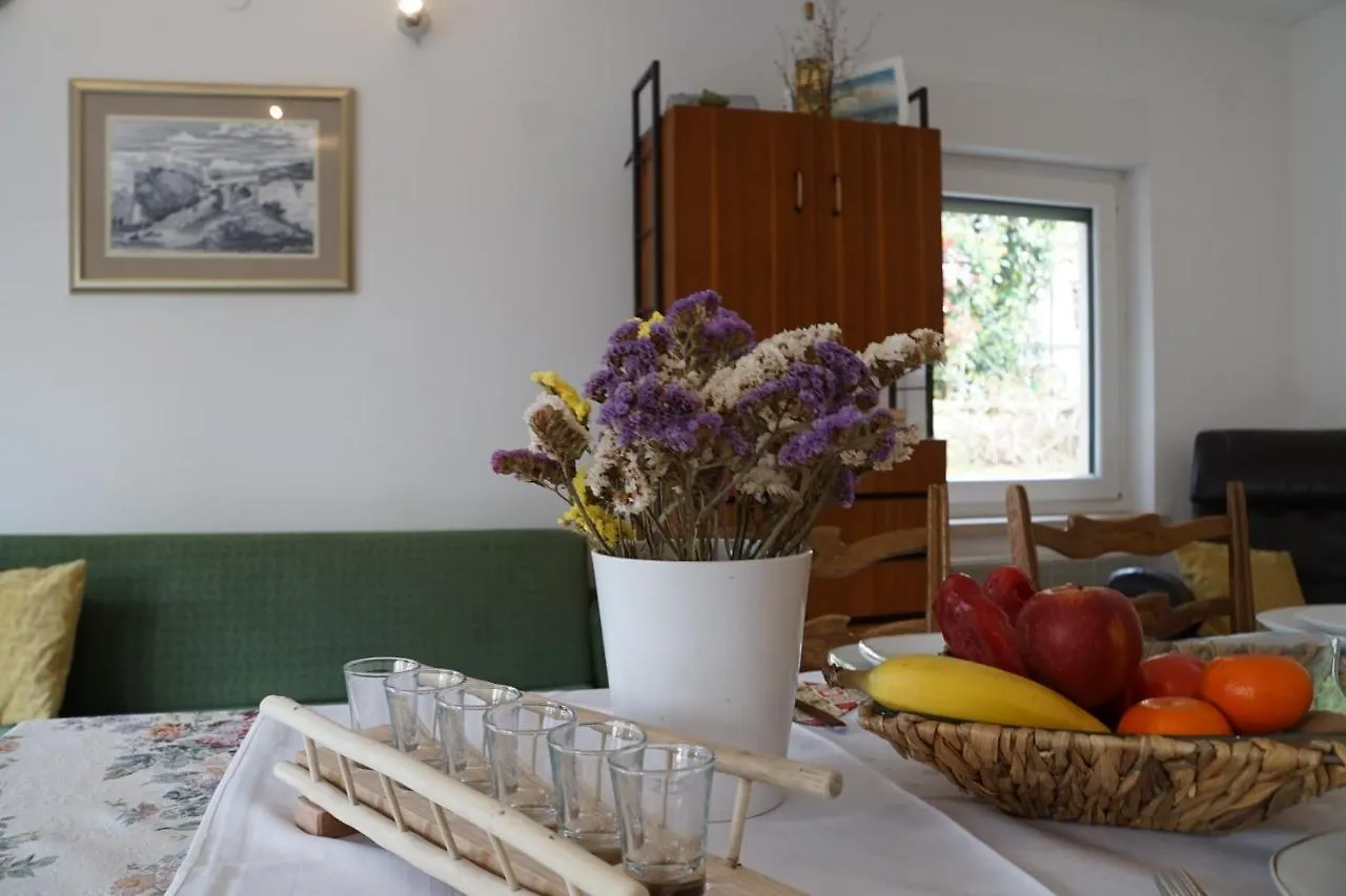 Apartment Flora Pula Croatia