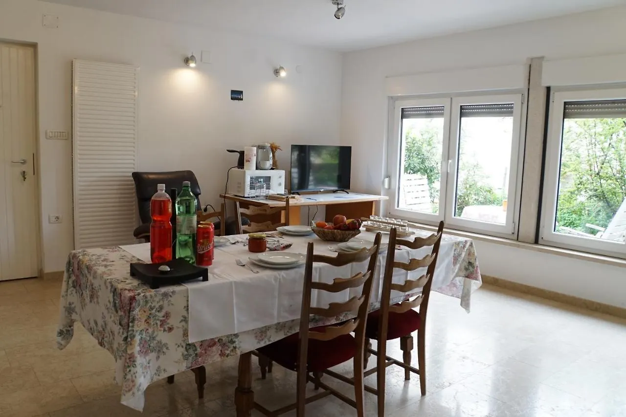 Apartment Flora Pula Croatia